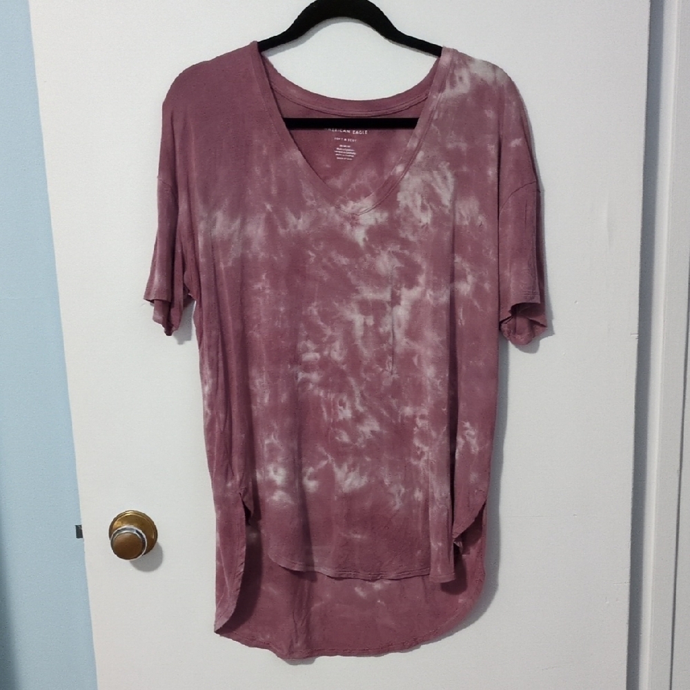 American Eagle Pink Tie-Dye V-Neck T-Shirt